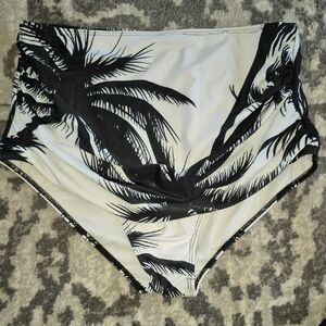 Cupshe Black and White Palm Print Swim Bottom